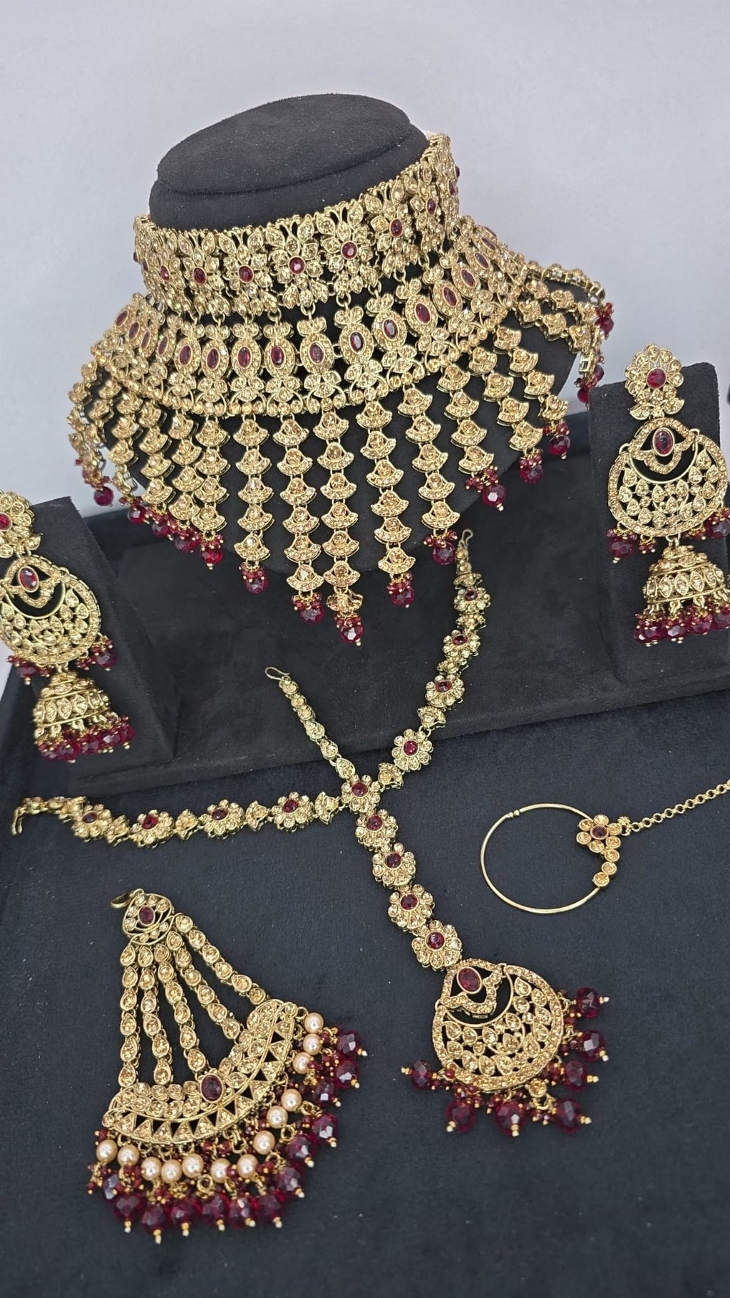 mehroon fountain bridal set