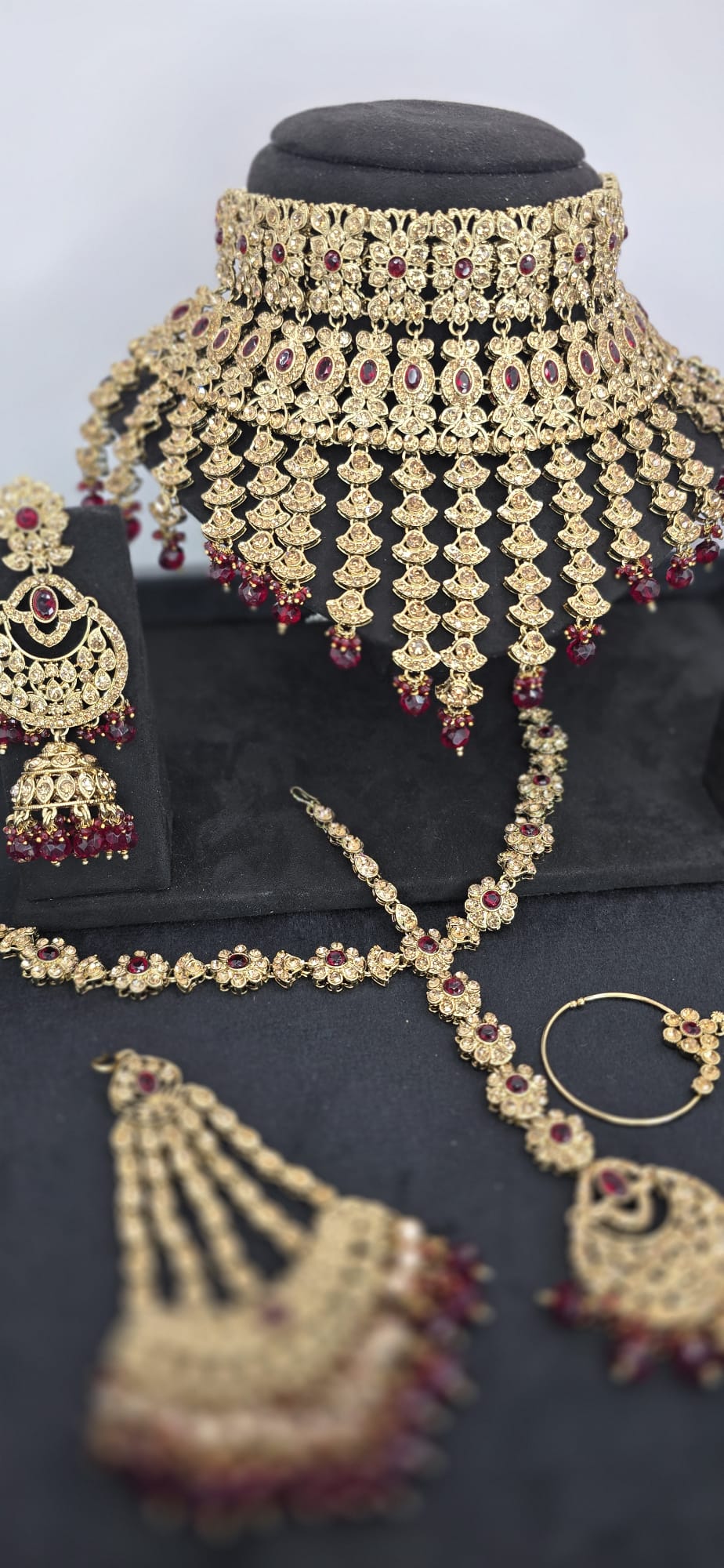 mehroon fountain bridal set