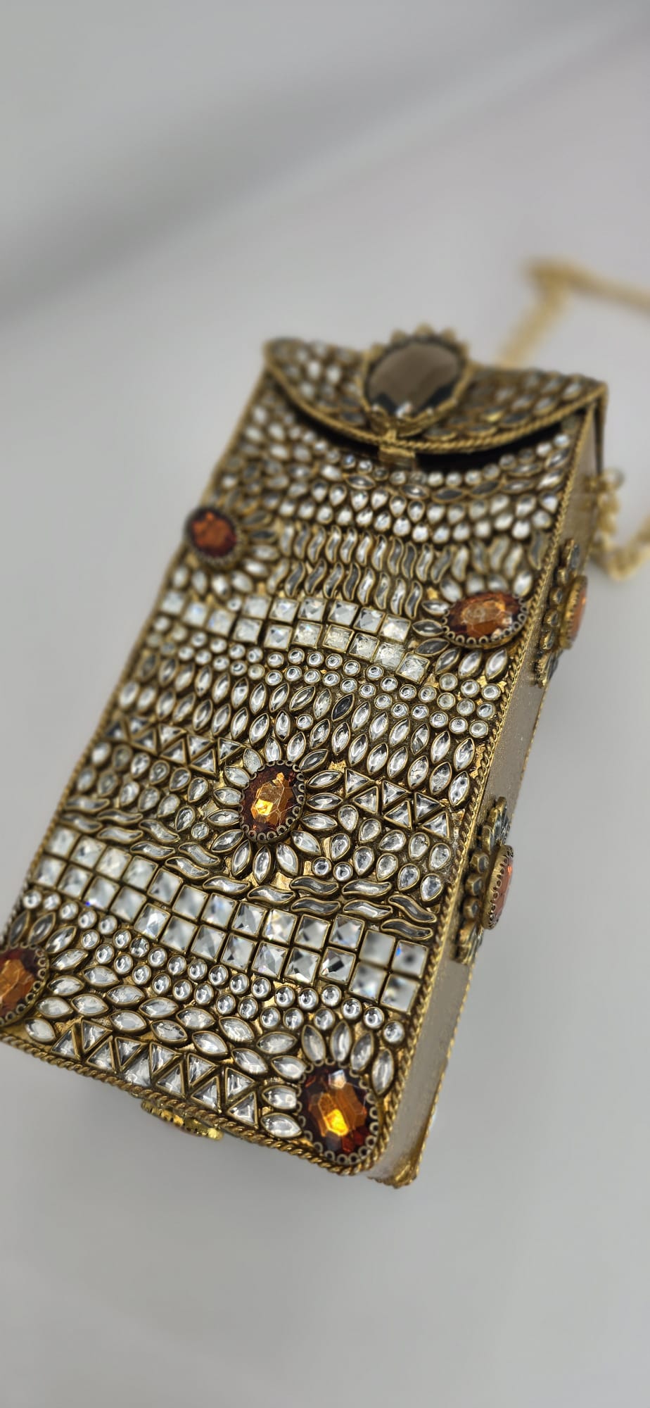 kundan inspired phone clutch