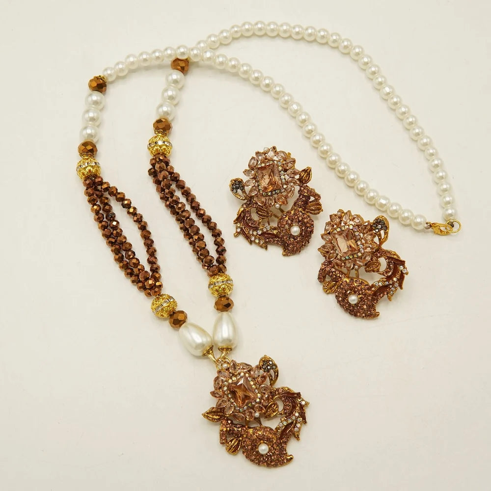 MOP turkish locket set with studs