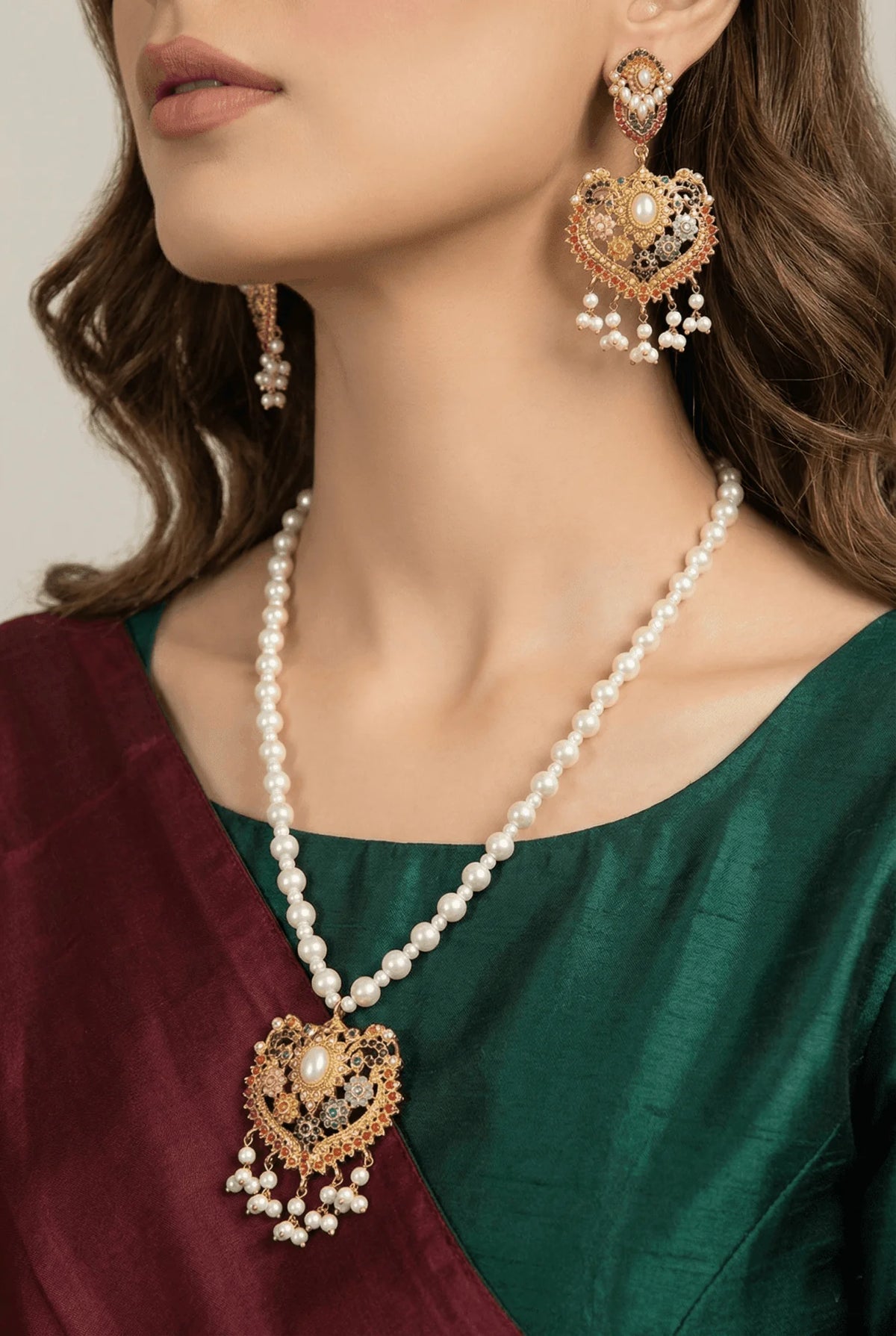 traditional noratan long mala