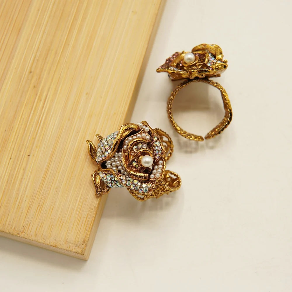 small rose Turkish ring