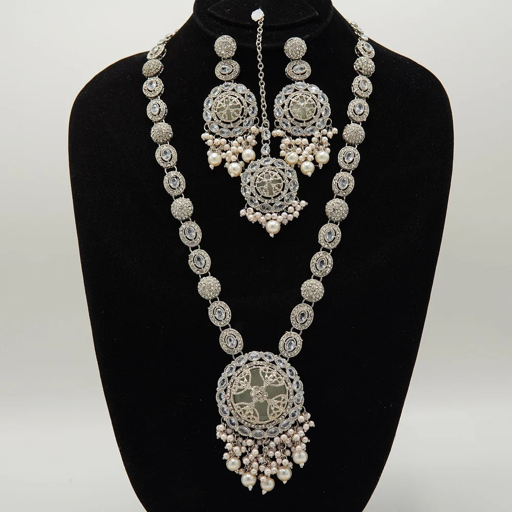the famous viral mala set